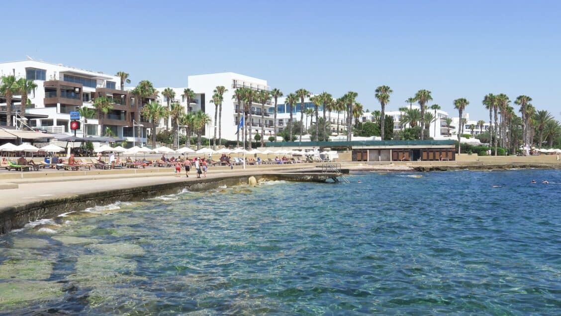 8 Reasons Why I’m Living in Cyprus Pros & Cons For Expats